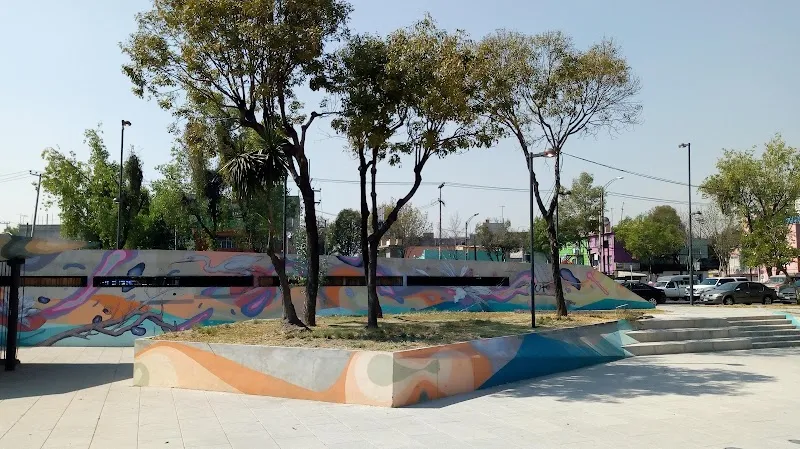 parque lineal la viga park in Iztapalapa, CDMX