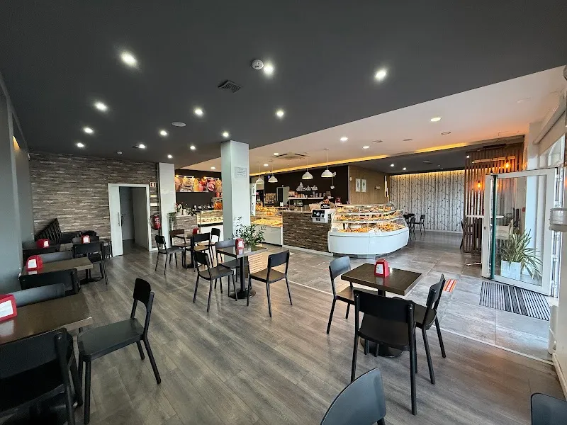 Pastelaria Casa da Alcochete cafe in Alcochete, Alcochete