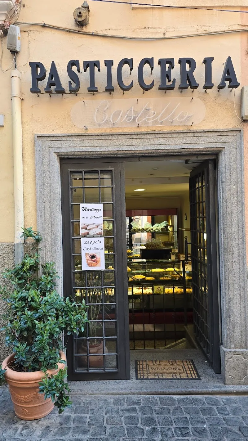Pasticceria Artigianale Castelli cafe in Albano Laziale, Lazio