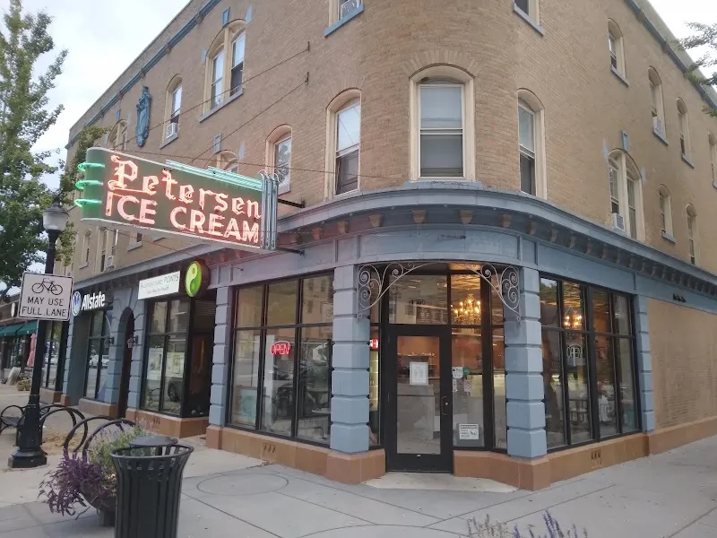 Petersen's Ice Cream Ice Cream & Frozen Yogurt in Oak Park, IL
