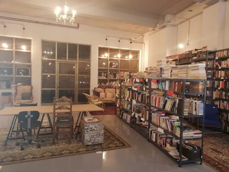 Petroupoli Municipal Library library in Petroupoli, AT