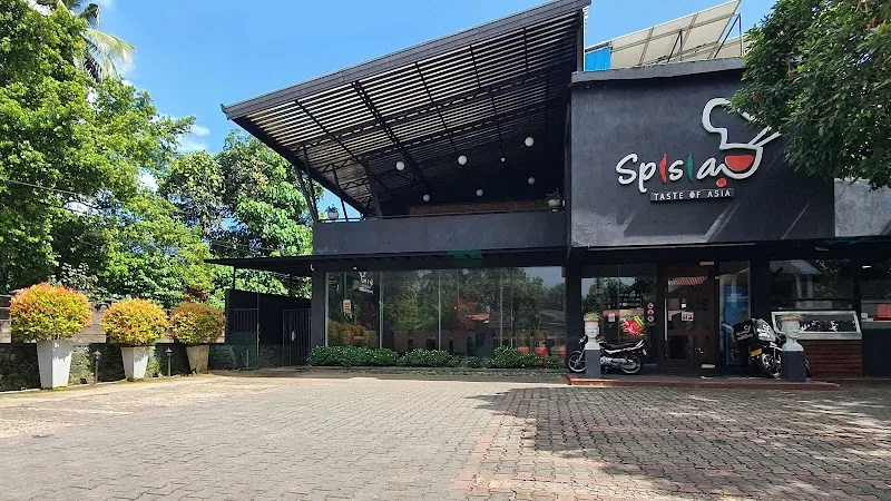 Piliyandala Family Restaurant & Play Area restaurant in Piliyandala, WP