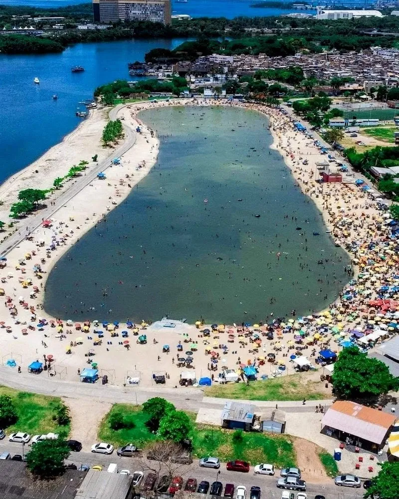 Piscinão de Ramos city park in Ramos, RJ