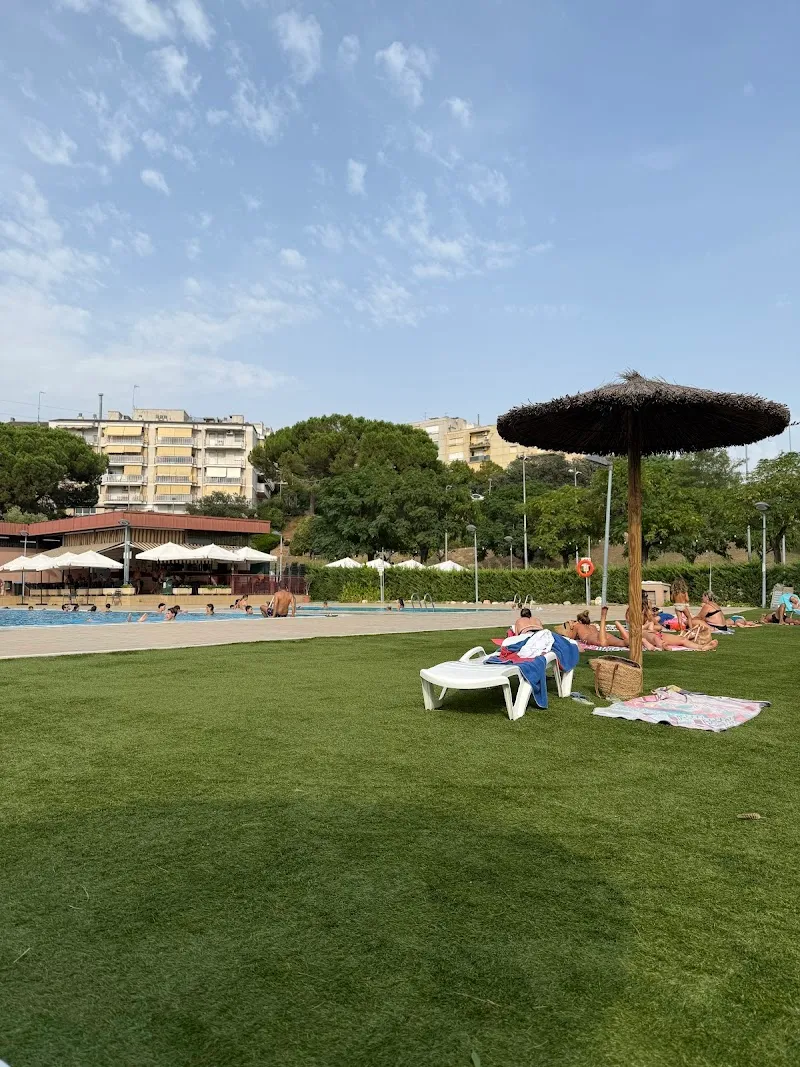Piscina Municipal de Castellbisbal sports activity location in Castellbisbal, CT