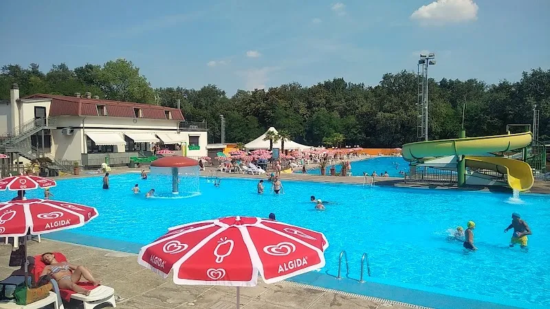 Piscine Al Gabbiano Srl swimming pool in Bovisio-Masciago, Lombardy