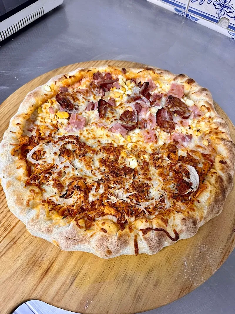 Pizzaria Dom Nando restaurant in Montijo, Montijo