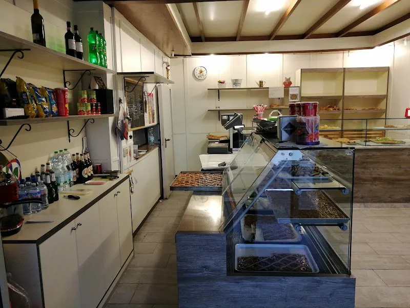 Pizzeria di Mari Pizza in Calenzano, Tuscany