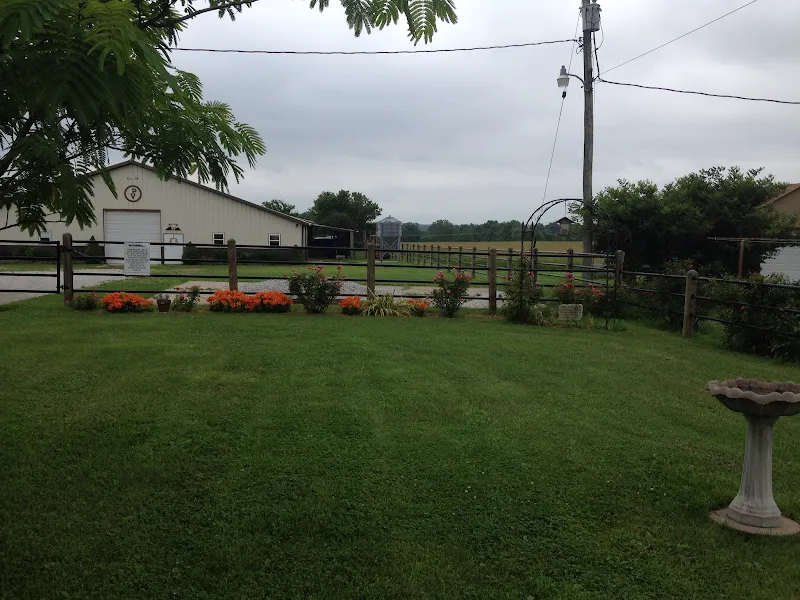 Plainview Stables stable in Belton, MO