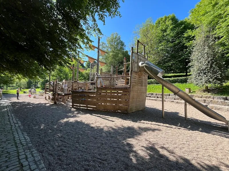 Playground The Red Closter playground in Auderghem, BRU