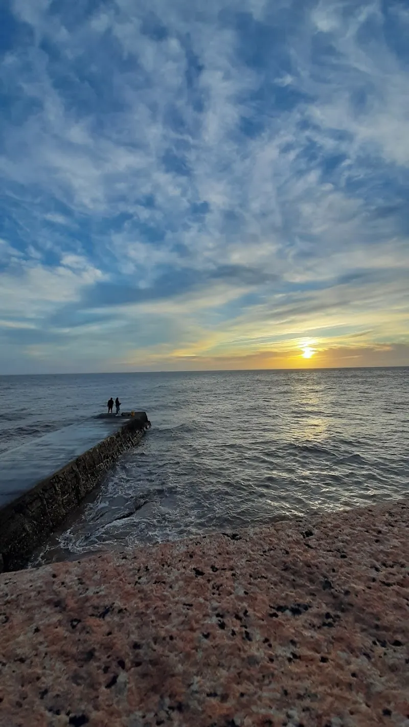 Plaza Barrio Sur park in Barrio Ferra, MVD