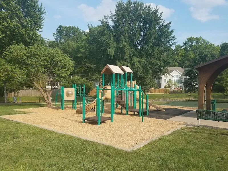 Porter Park park in Prairie Village, KS