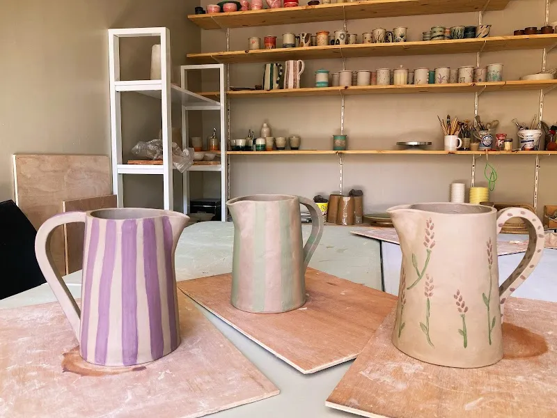 Pottery And Company educational institution in Biot, PACA