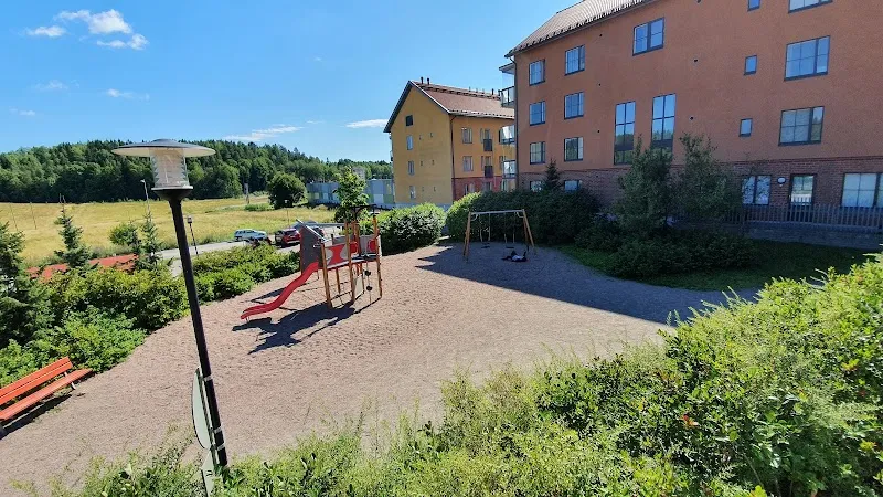 Ratsutilanaukio Playground playground in Nurmijärvi, Uusimaa