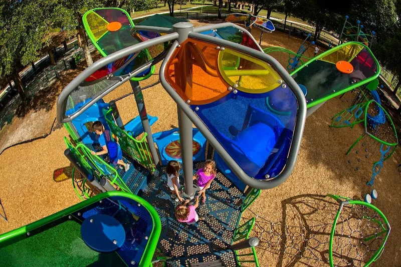 Red Bug Lake Park park in Altamonte Springs, FL