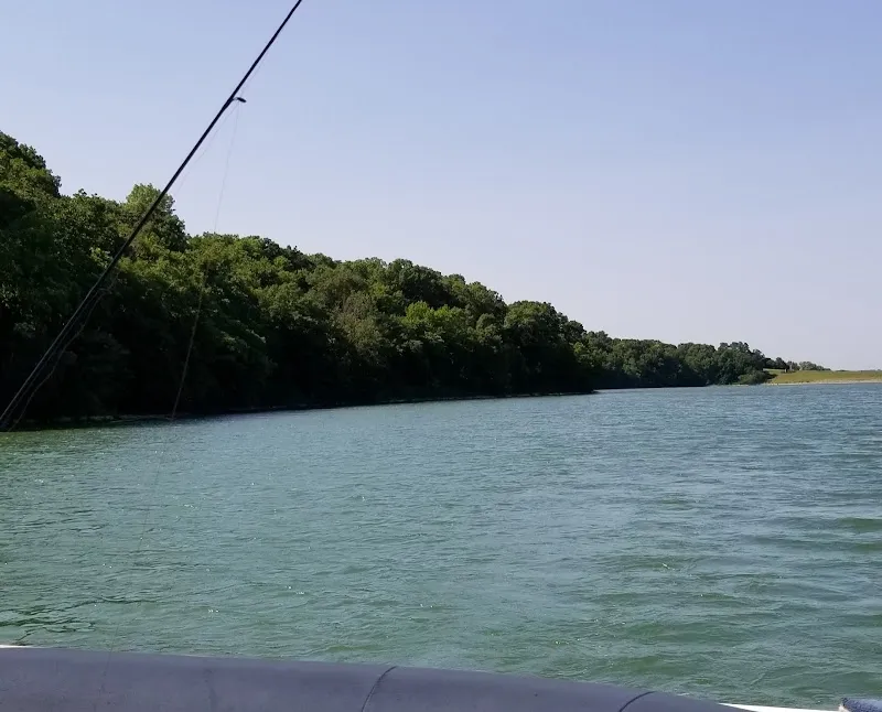 Riss Lake lake in Parkville, MO