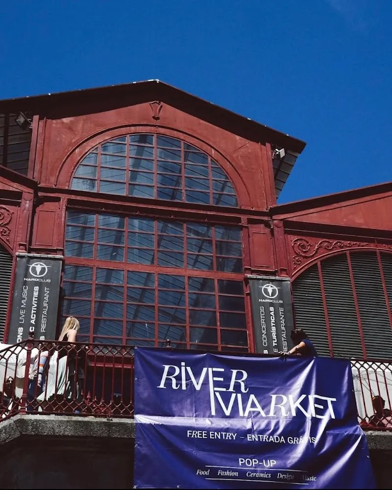 River Market market in Massarelos, Porto