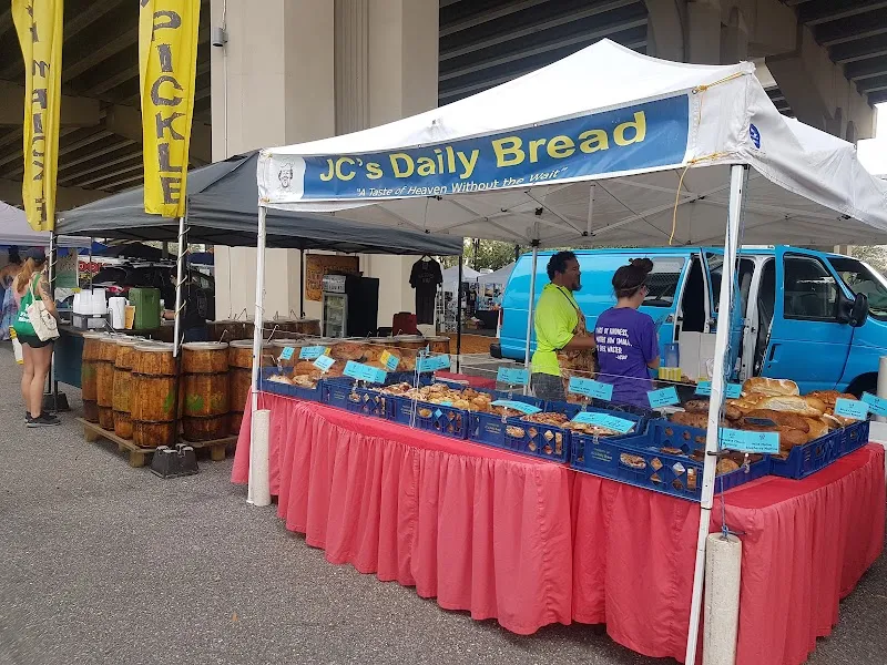 Riverside Arts Market farmers market in Riverside, FL