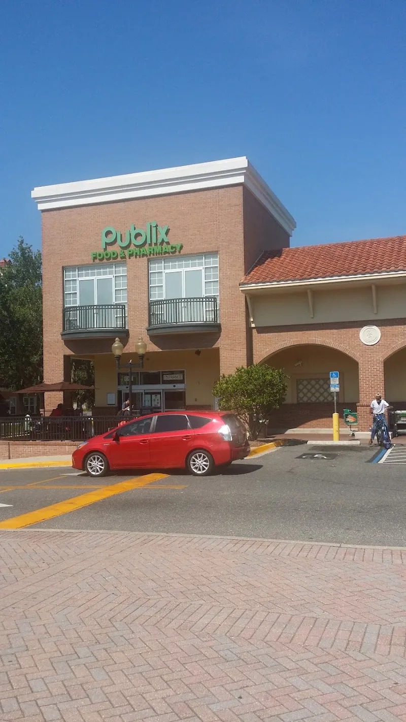 Riverside Market Square shopping mall in Riverside, FL