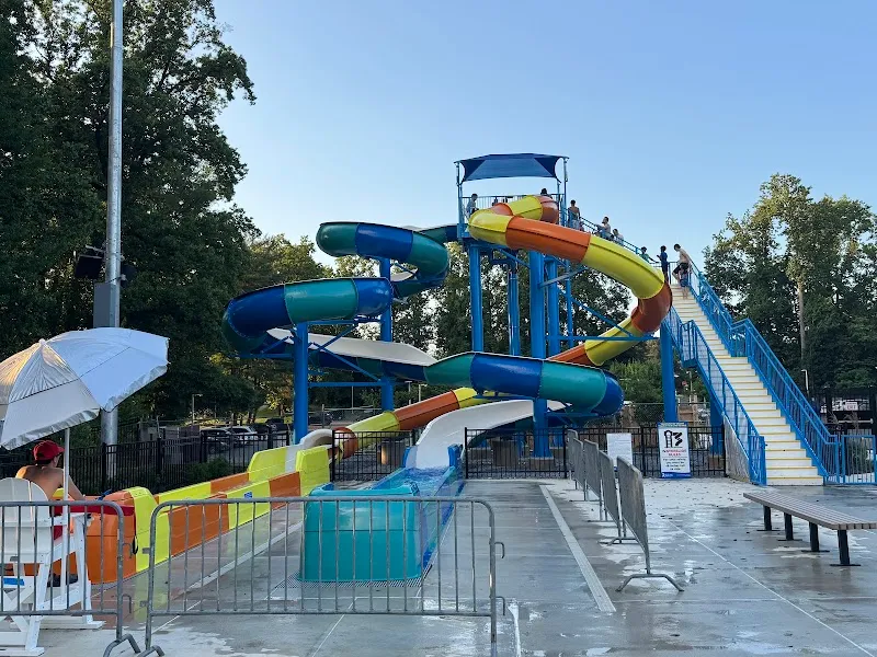 Rockville Swim & Fitness Center gym in Rockville, MD