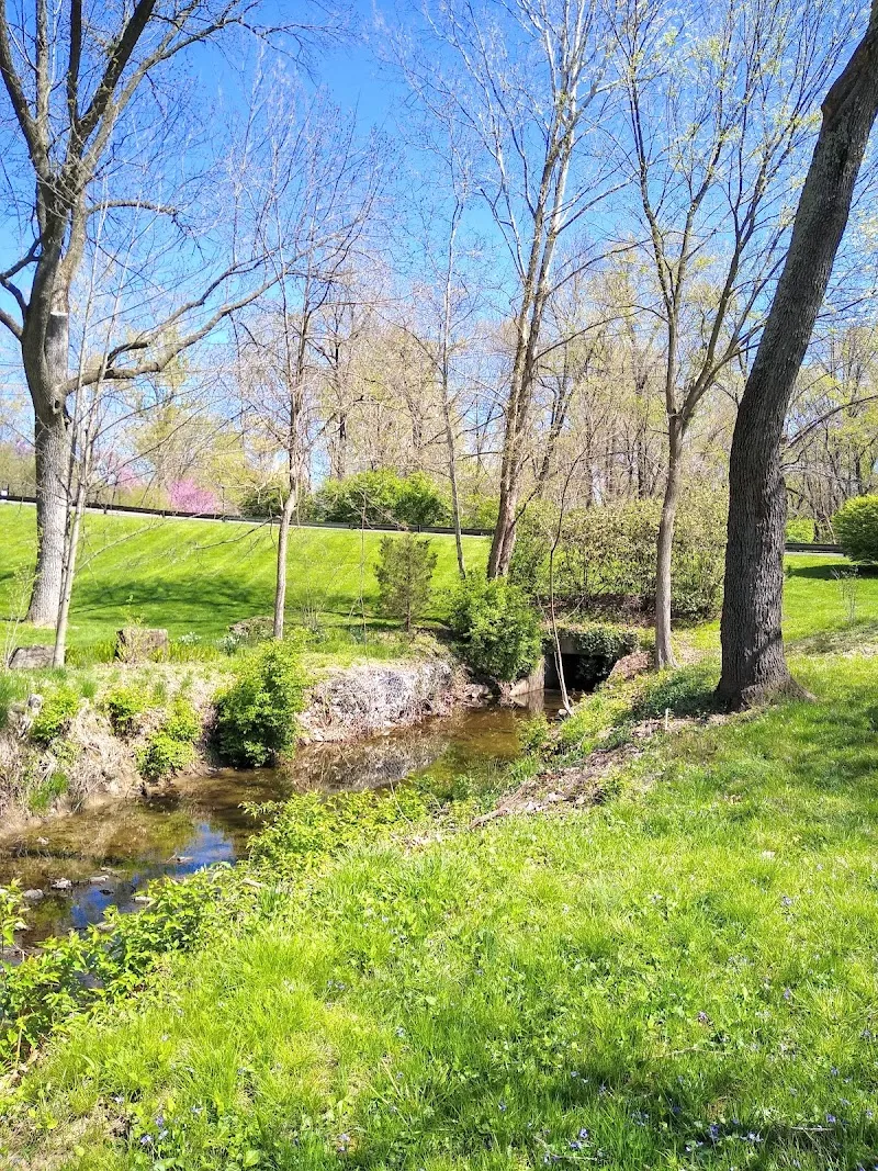 Rodes Park park in Ladue, MO