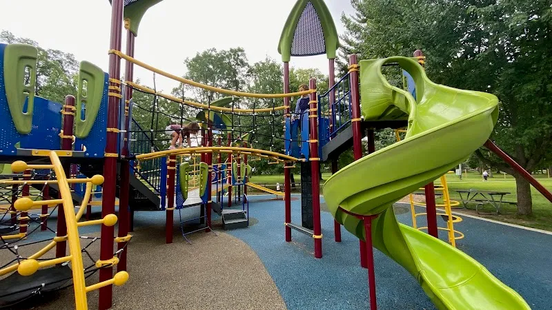 Rotary Park park in Livonia, MI