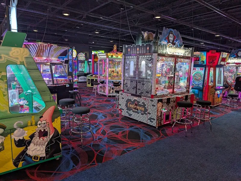 Round1 Bowling & Arcade Grapevine Mills amusement center in Fort Worth, TX