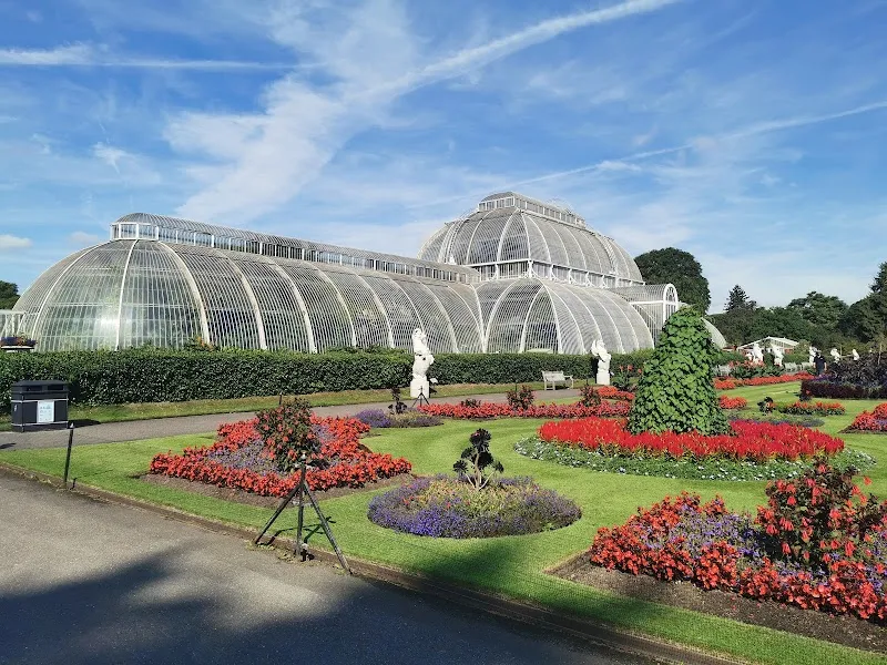Royal Botanic Gardens, Kew botanical garden in Kew, London