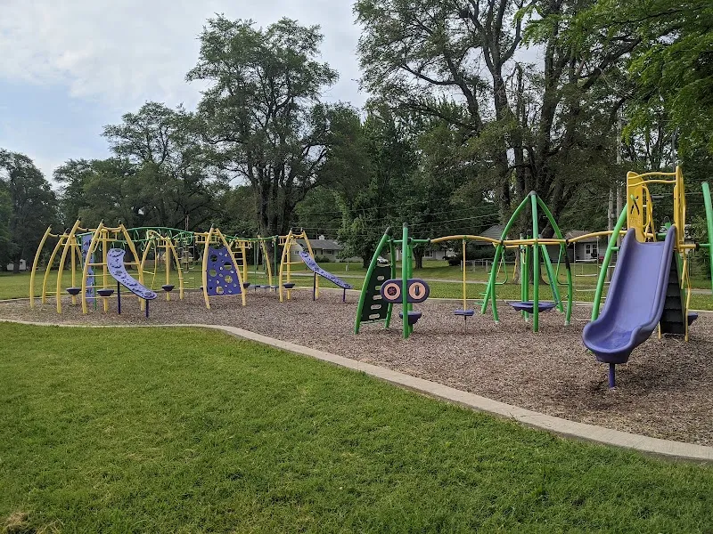 Ruskin Way Park city park in Grandview, MO