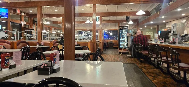 Ruster's Family Restaurant restaurant in Greenwood, IN