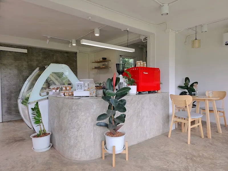 Saket Ice Cream Shop ice cream in Doi Saket, CM