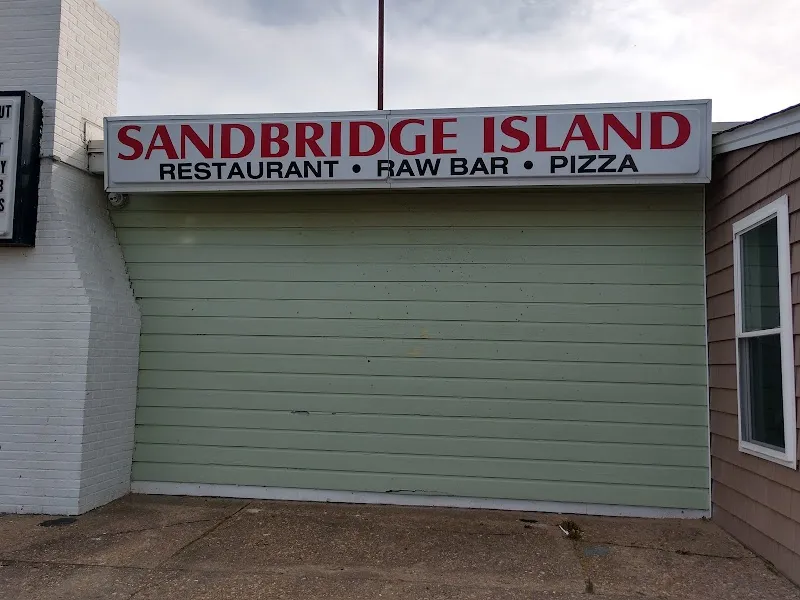 Sandbridge Island Restaurant New American in Sandbridge, VA