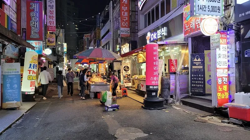 Seomyeon Market market in Seomyeon, Busan
