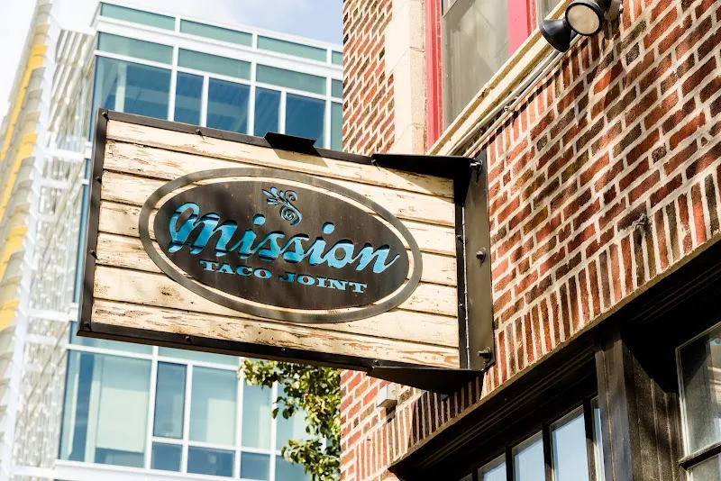 Session Taco - Delmar Loop Cocktail Bars in Florissant, MO