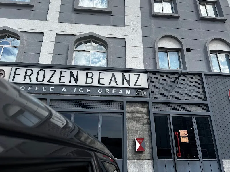 Sidab Cafe & Ice Cream ice cream in Sidab, Muscat