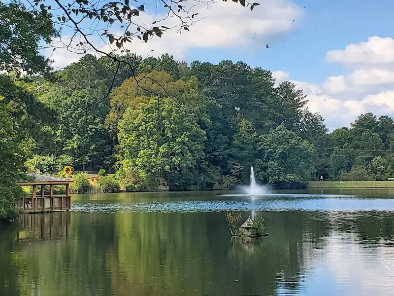 Sims Lake Park Suwanee park in Suwanee, GA