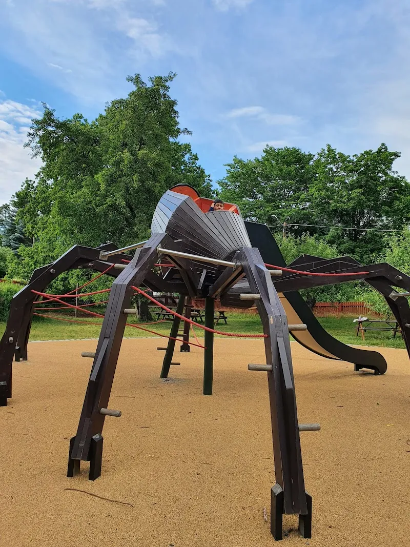 Sista Styverns Playground playground in Huddinge, Stockholm