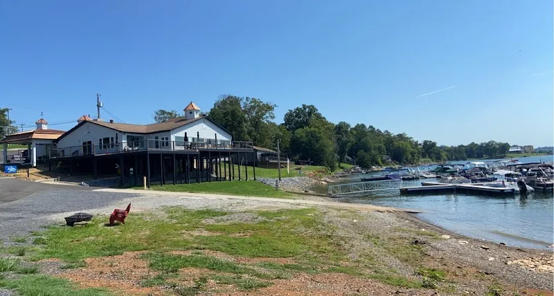 Smoky Mountain Lakeside Resort and Marina resort hotel in Dandridge, TN