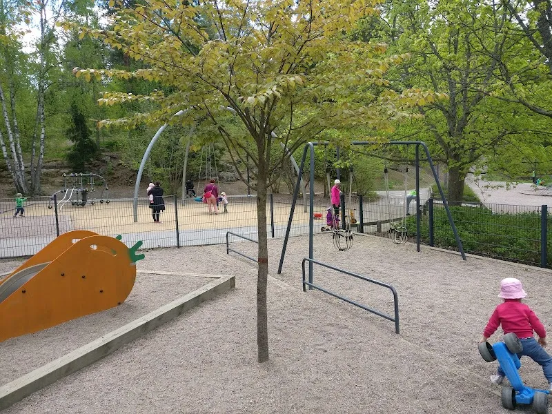 Soukan asukaspuisto playground in Espoonlahti, Uusimaa