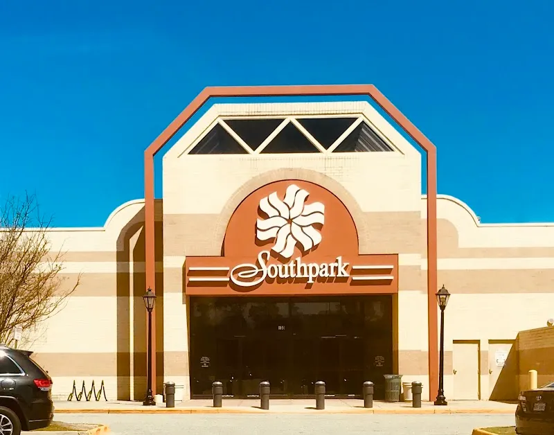 Southpark Mall shopping mall in Colonial Heights, VA