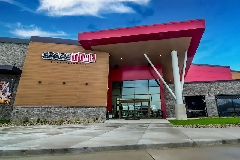 Spare Time Des Moines pizza restaurant in Altoona, IA