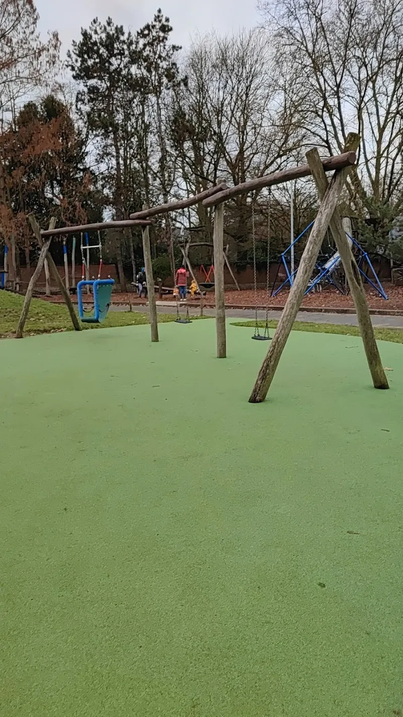 Speelplein Sint-Lambertus playground in Louvain (Leuven), VBR