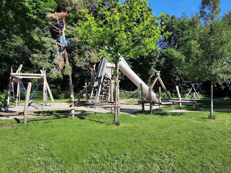 Spielplatz playground in Gräfelfing, BY