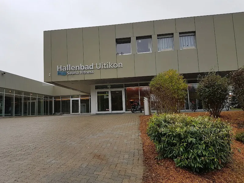 Sportanlagen Uitikon swimming pool in Uitikon Waldegg, ZH