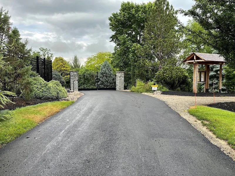 Stanley M. Rowe Arboretum botanical garden in Indian Hill, OH