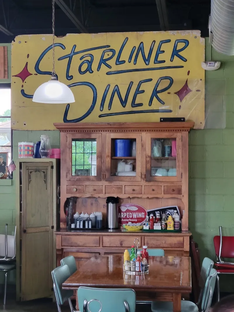 Starliner Diner Cuban in Grandview Heights, OH