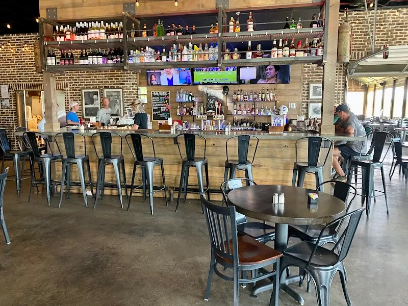 Station 31 Kitchen Chicken Wings in Chelsea, AL