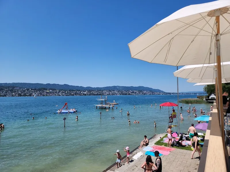 Strandbad Küsnacht swimming pool in Küsnacht, ZH