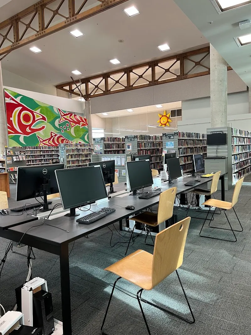 Surrey Libraries – Fleetwood Branch library in Surrey, BC