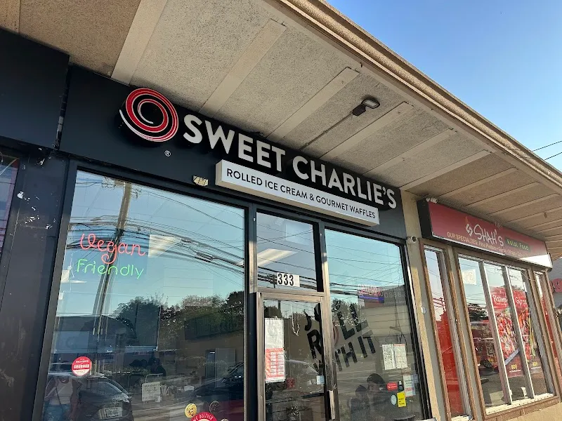 Sweet Charlie's Ice Cream & Frozen Yogurt in Garden City, NY