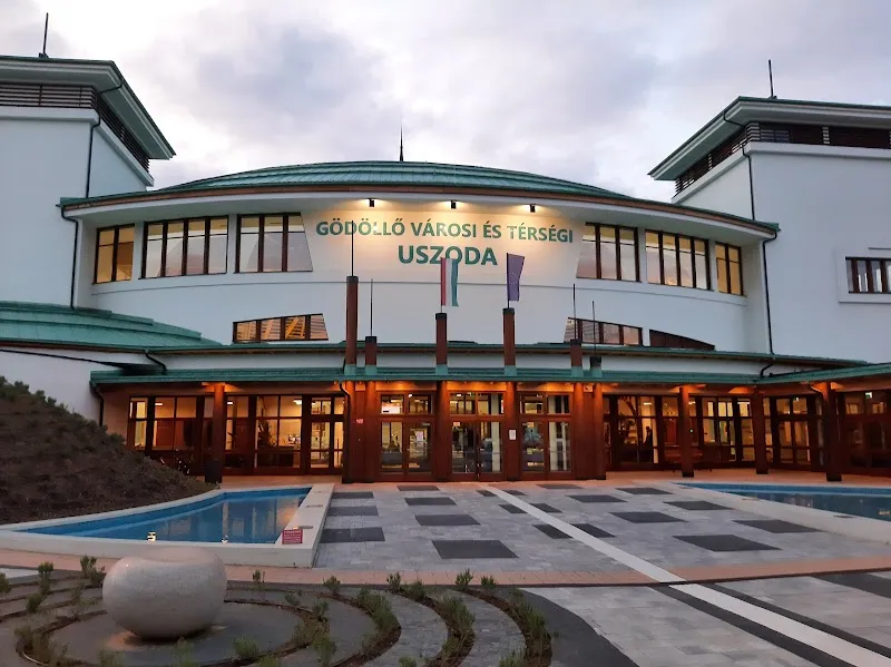 Swimming Pool of Gödöllő swimming pool in Gödöllő, Budapest
